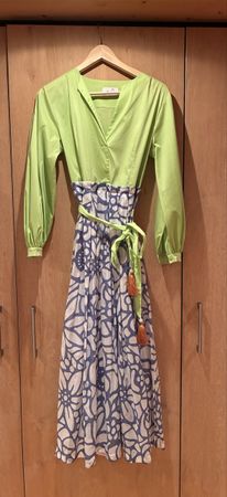 Kleid von Niu Gr. S +, ungetragen!!