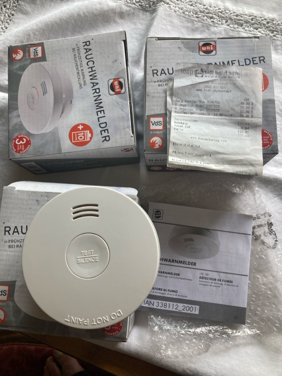 Systèmes d'alarme: Rauchmelder – Neuf avec emballage d'origine à Schwanden GL par bait04