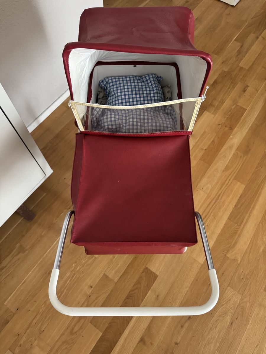Puppenwagen: vintage Puppenwagen – Gebraucht aus Galgenen von rpoto 2