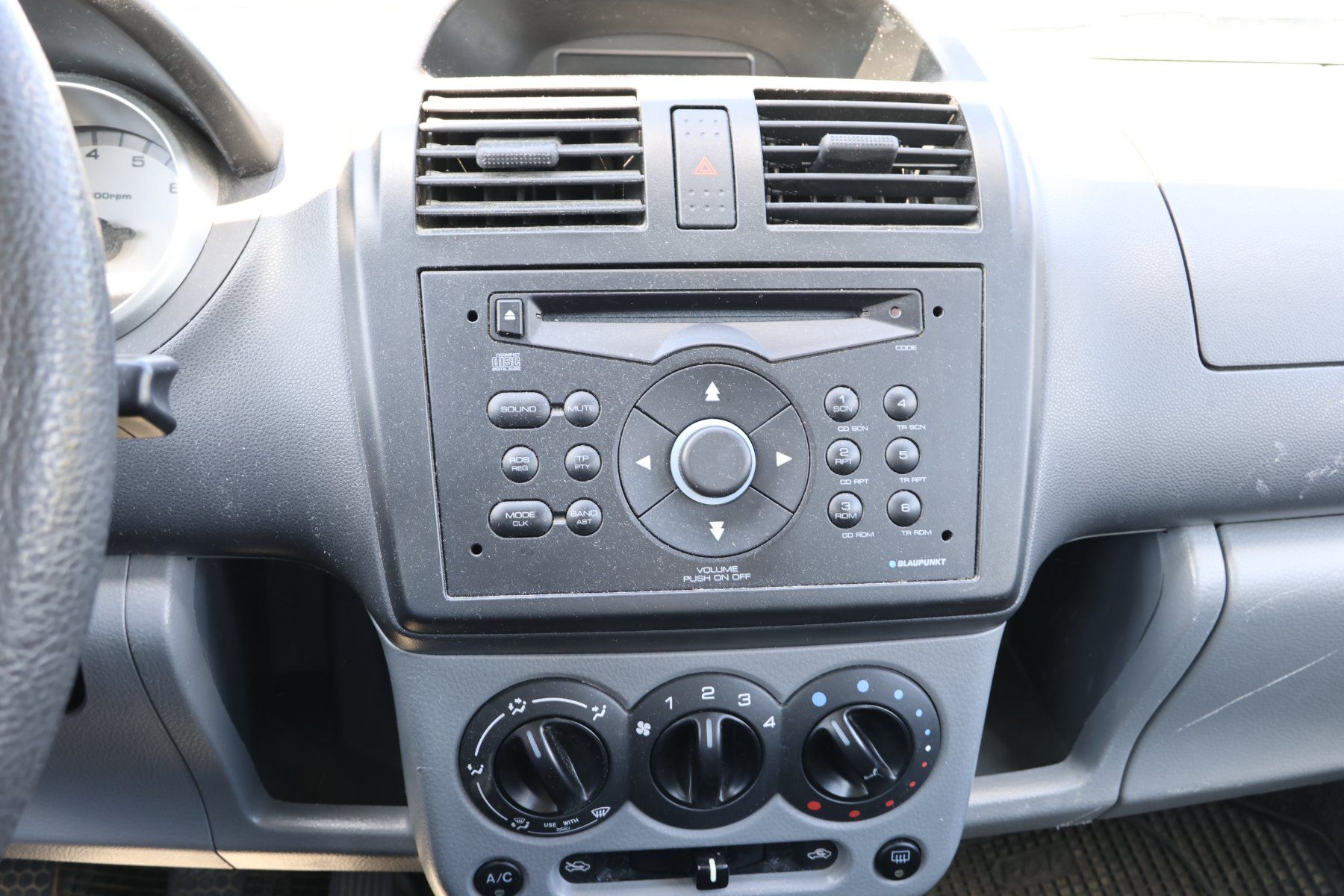 Subaru Autos: Subaru Justy 1.5i 4x4 – Gebraucht aus Huttwil von gropsuhu 7