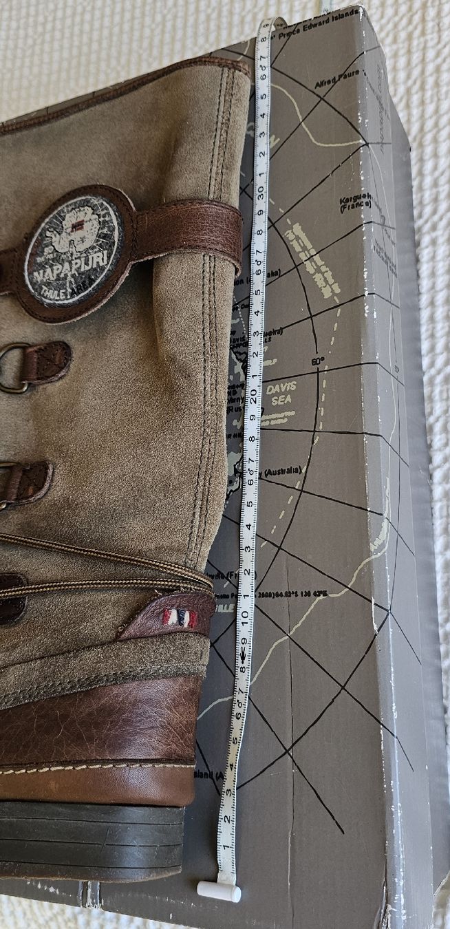 Napapijri Scarpe da donna: Napapijri Winterstiefel, Gr. 40 – Usato da Kollbrunn venduto da Antikmann 8
