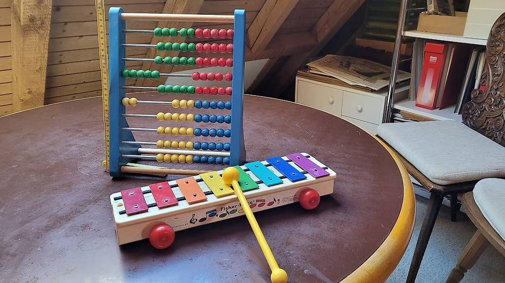 Giocattoli: Rechner und Xylophon Kinder – Usato da Wolfhausen venduto da BigiWolfhausen 1