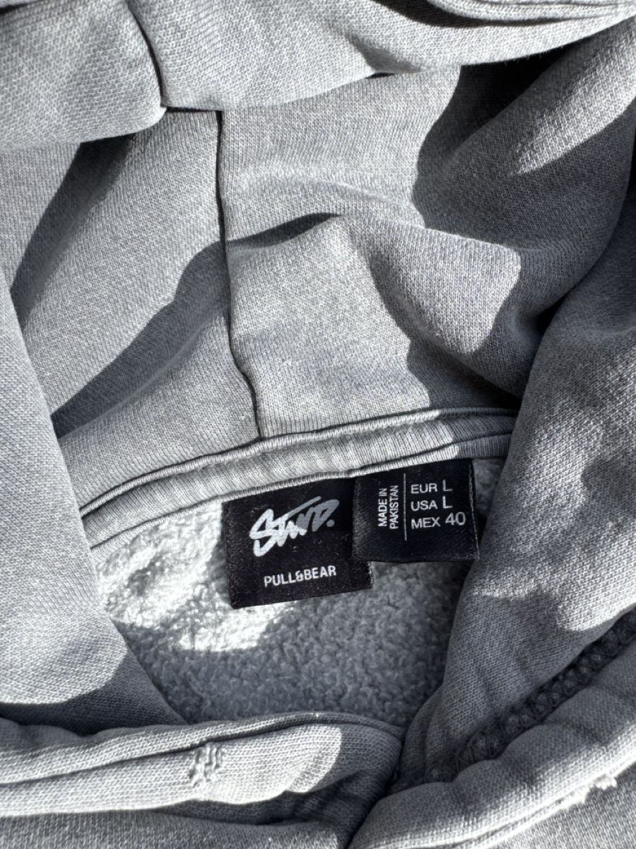 Pull&Bear Maglioni & Felpe: Pull&Bear Kapuzenpullover grau Grösse L  – Usato da Oberdorf NW venduto da Voci 4