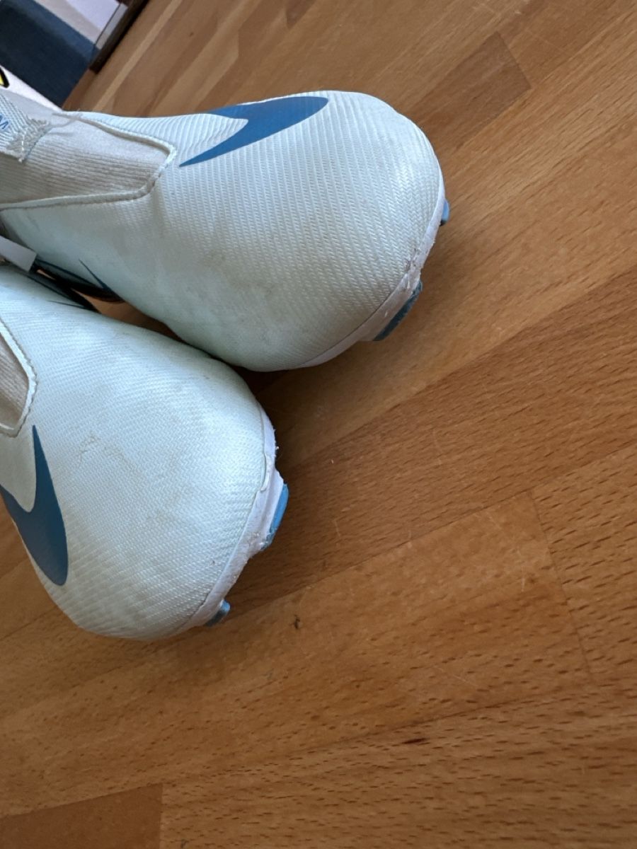 Herrenschuhe: Fussballschuhe Nike Air Zoom – Gebraucht aus Bülach von Getu5 1