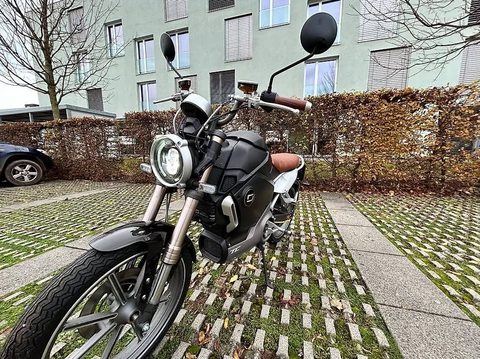 Super Soco Scooter: Elektroroller A1 - Neuwertig – Usato da Oensingen venduto da Sallii