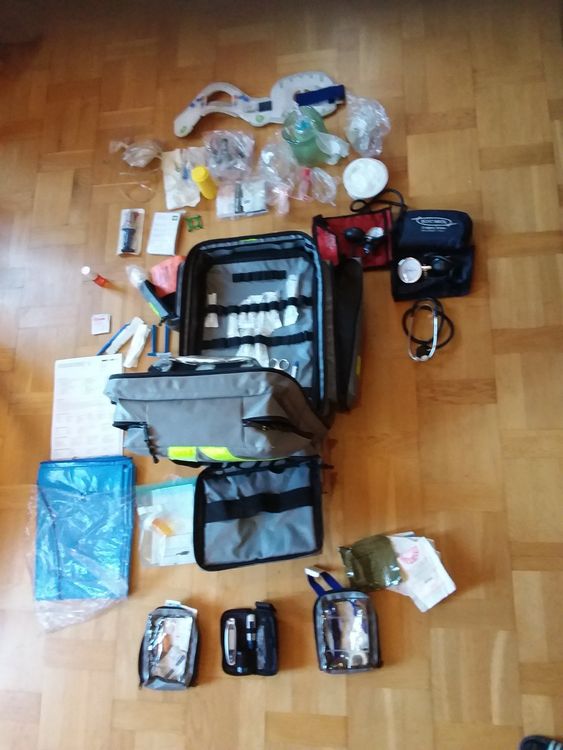 Sanitäts Notfall Rucksack WPN Medical Aero Case Teil gefüllt Kaufen