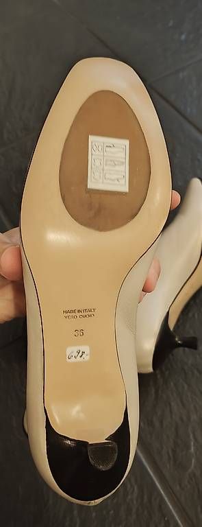 Scarpe da donna: Schuhe – Usato da Aarau venduto da Toniabaruffol 2
