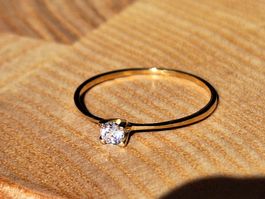 Solitär Diamant Ring Gelbgold 18K (punziert 750) 0.2 ct.