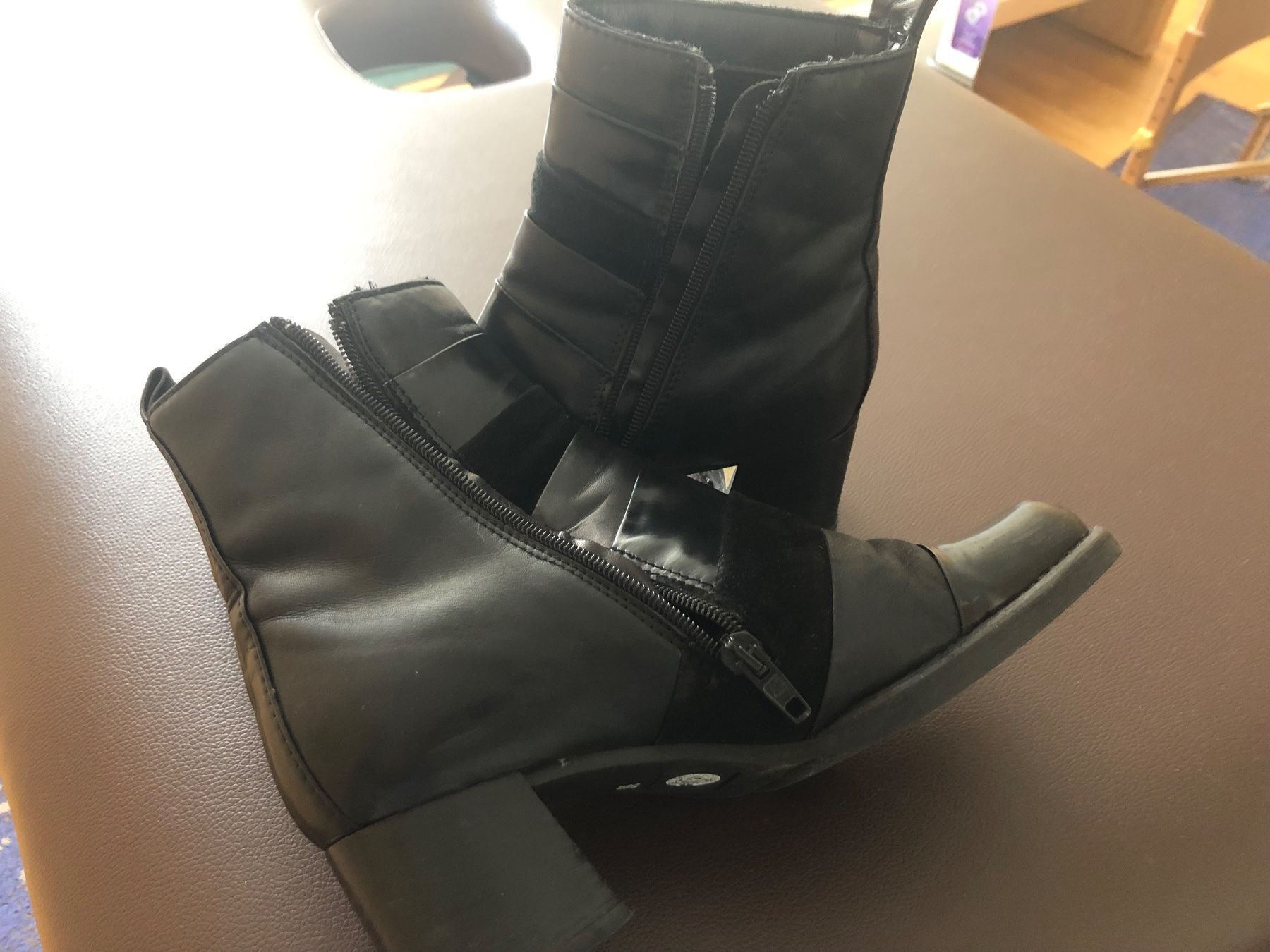 Damenschuhe: Stiefeletten – Gebraucht aus Davos Wiesen von Roseli21 2