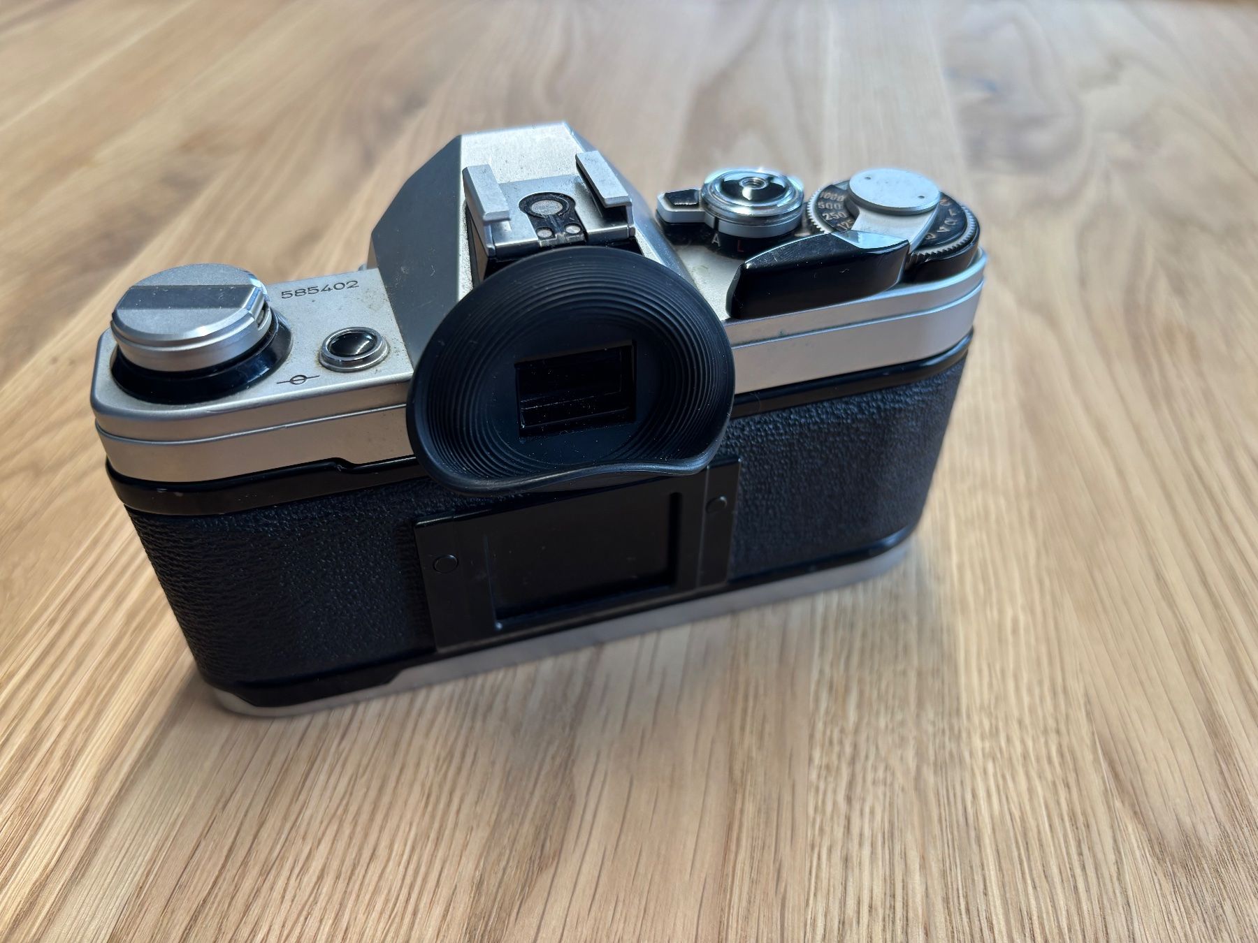 Canon Appareil photo: Canon AE-1 – D'occasion à Les Cullayes par  1