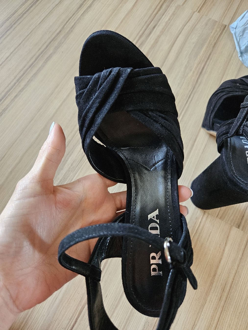 Prada Scarpe da donna: PRADA Wildleder-Sandalen NEU – Nuovo e nell'imballaggio originale da Siebnen venduto da dora_nina 3