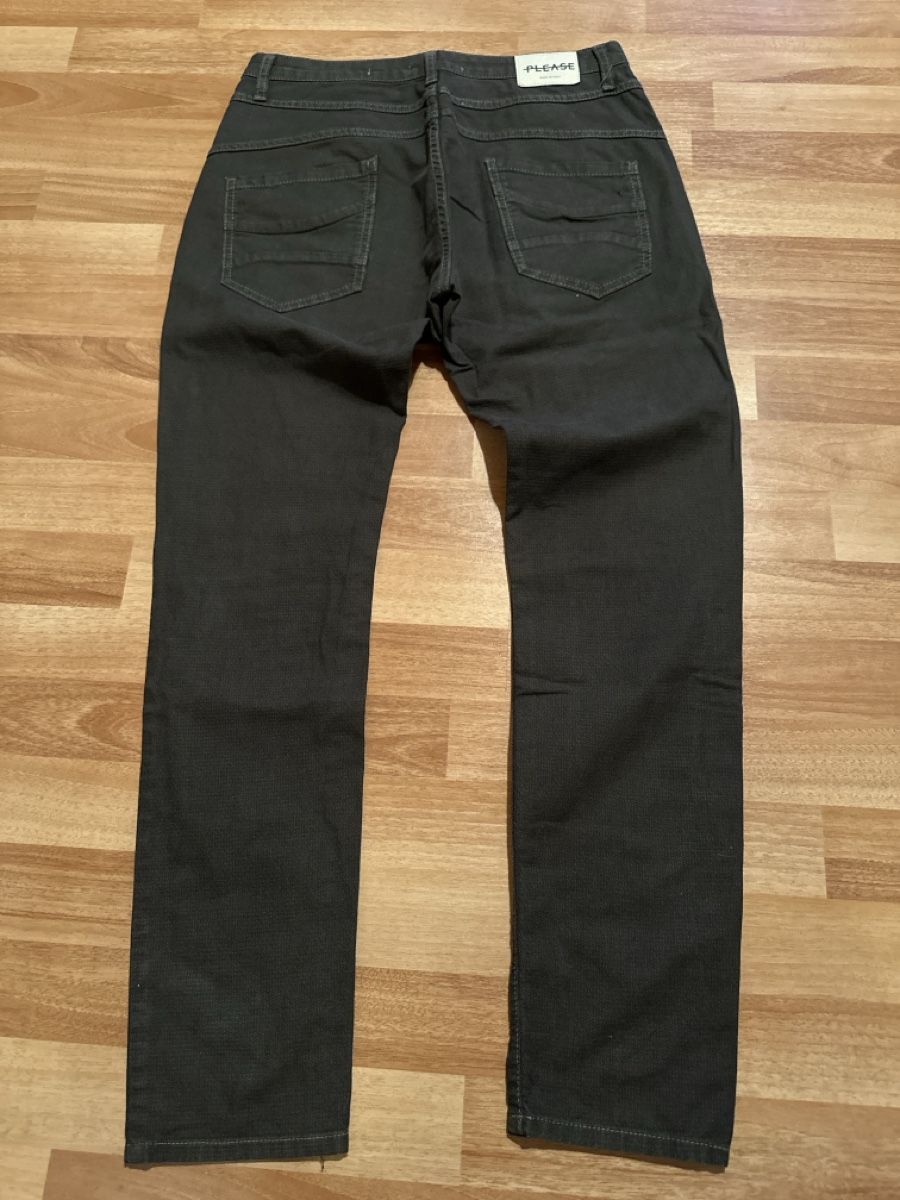 Please Jeans Pantaloni: Damen Jeans Please einf. Bundweite 38 cm – Usato da St. Gallen venduto da mai_2lcj 2