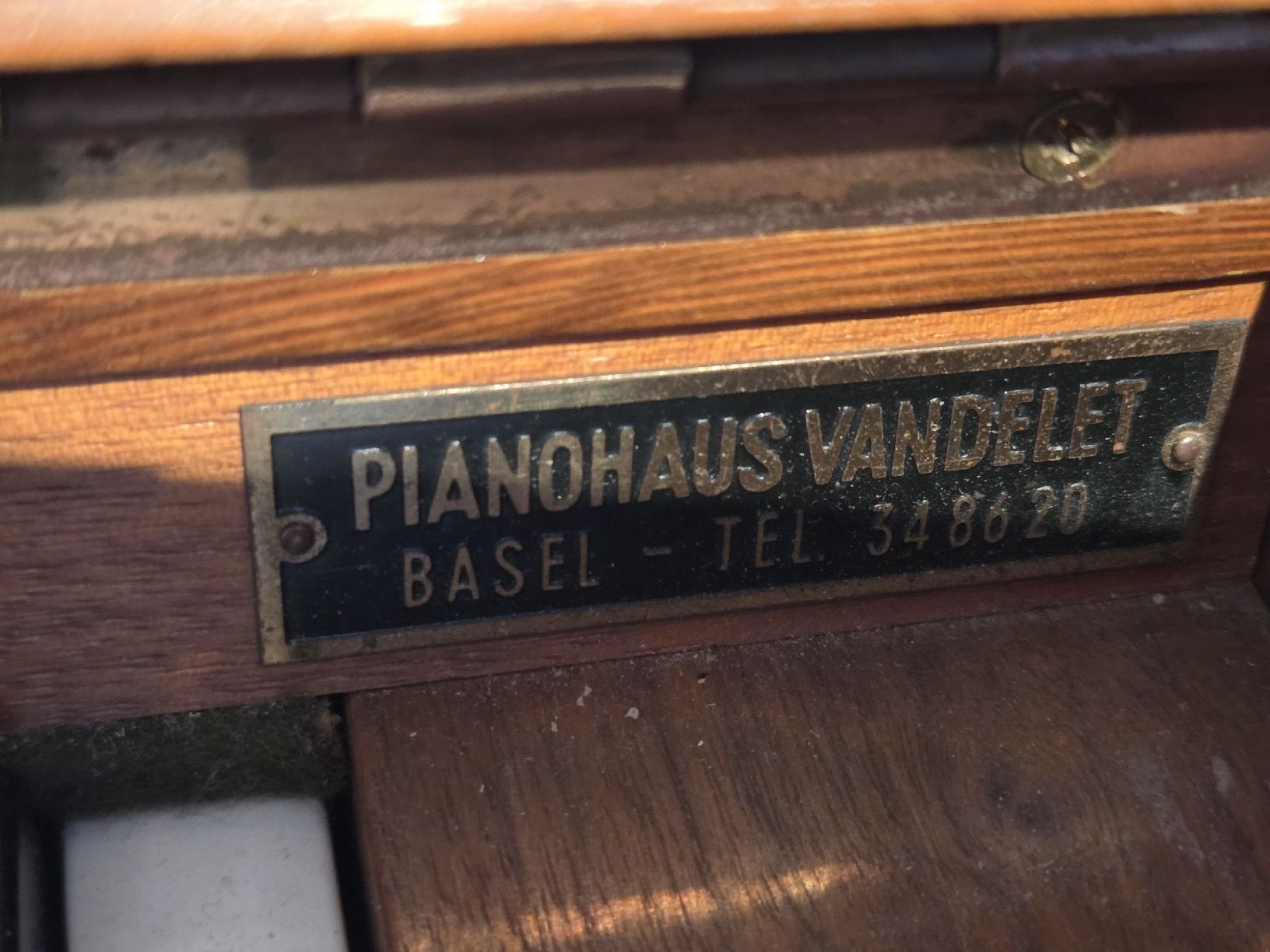 Strumenti musicali: Klavier Malmsjö – Difettoso da Hünenberg See venduto da Noops 1