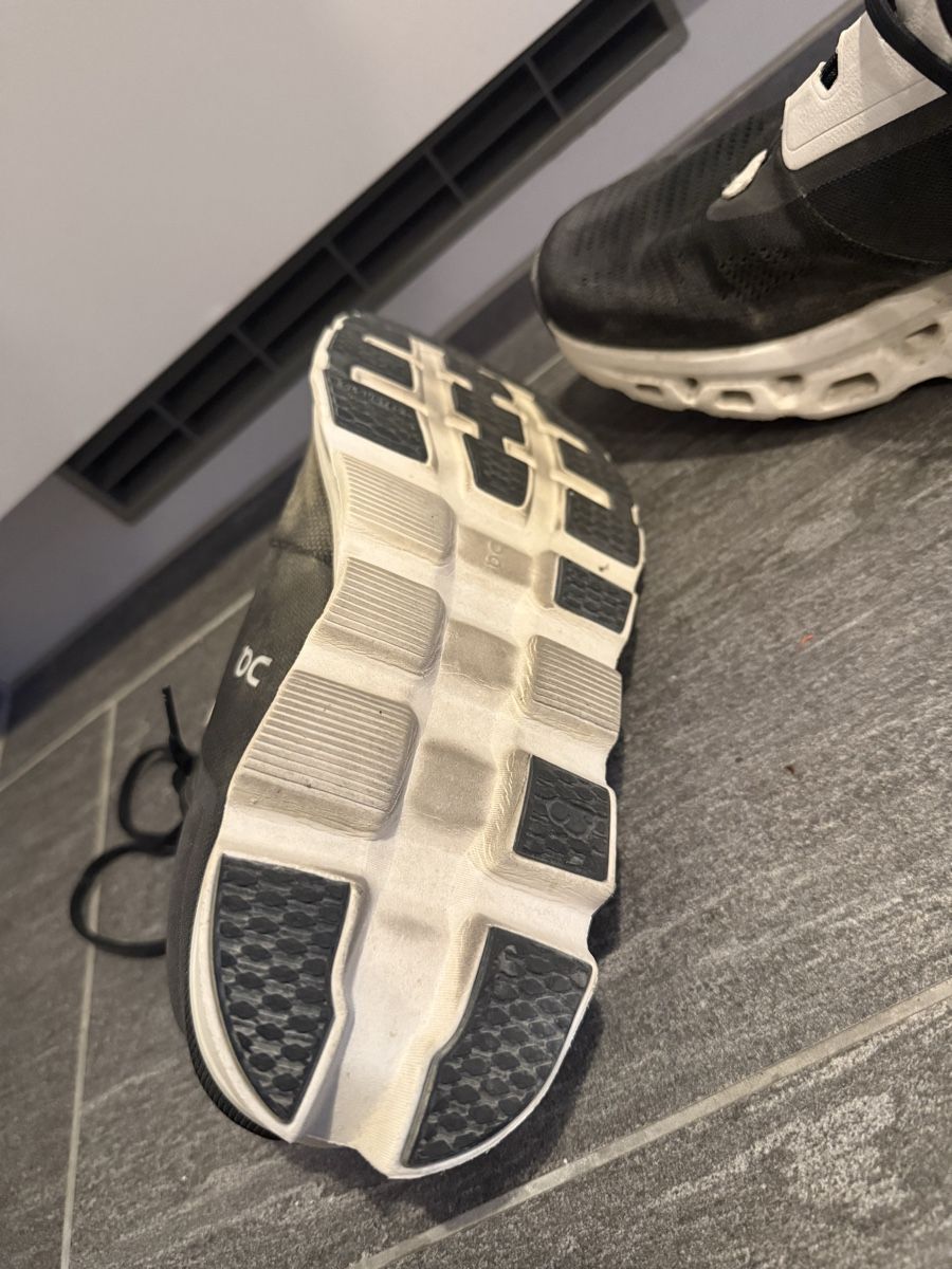 On Herrenschuhe: On Laufschuh Gr. 43 – Gebraucht aus Bern von Laufsport3000 4