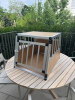 Hundebox Alu geneigte Rückseite