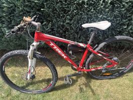 Trek Marlin 7 Velo Rot so ab Platz 