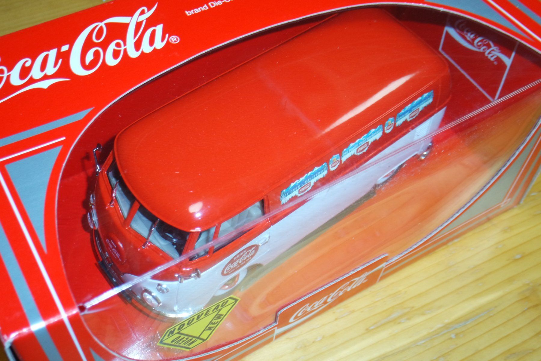 VÉHICULE SOLIDO °°°° VAN VW COCA COLA °°°° 1/16ème (Gebraucht) in ...