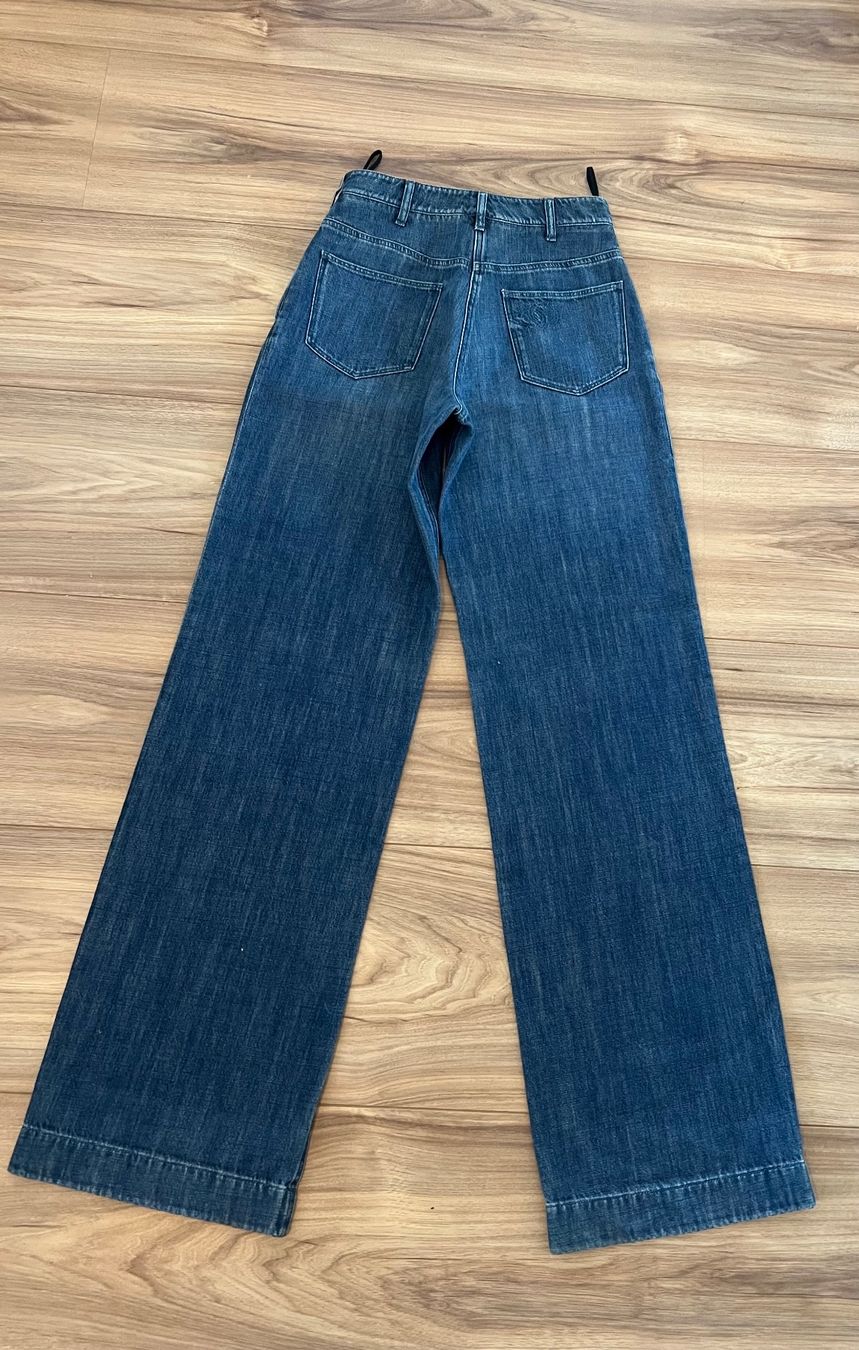 Chanel Jeans: Chanel large jeans, size 34 – Gebraucht aus Arzier Le Muids von oma_w5bq 6