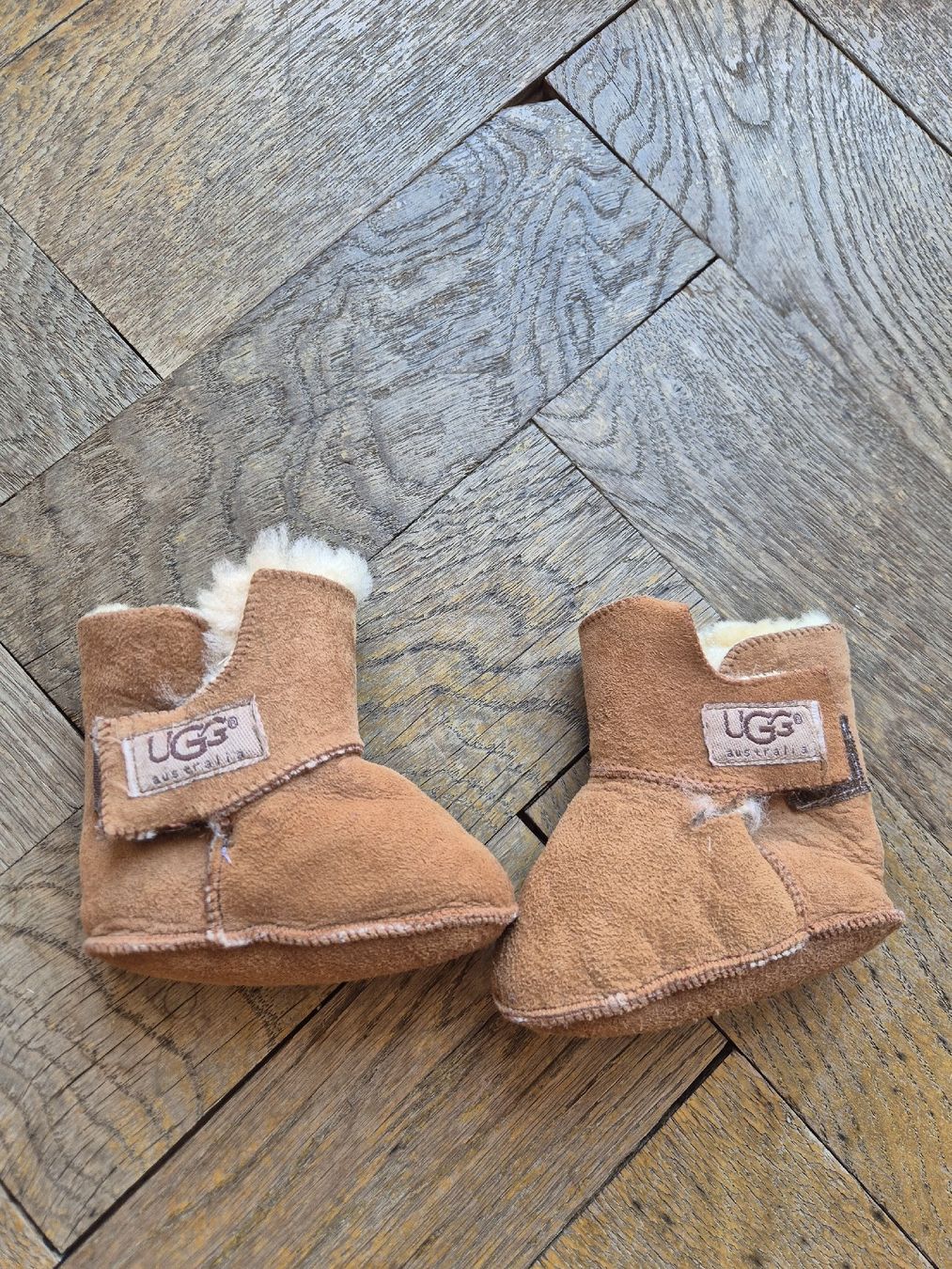 Ugg Scarpe per ragazzi: Baby Uggs 0-4 Monate – Usato da Zürich venduto da taisli1 3