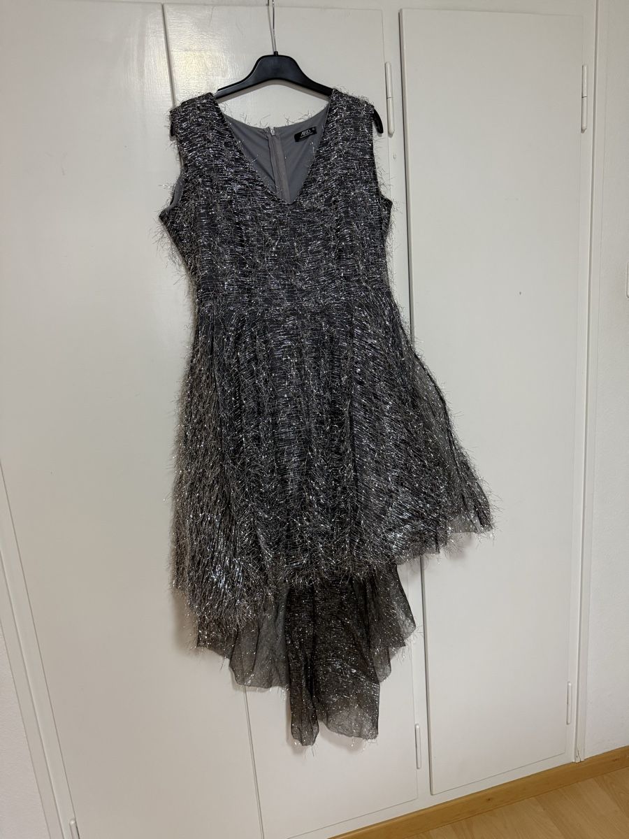 Vestiti: Glitzerndes Cocktailkleid asymmetrisch Gr. 40 – Nuovo (secondo la descrizione) da Zürich venduto da Herbion1 1