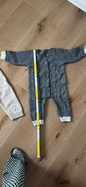 Lotti di vestiti: Zwei süsse Baby Strick – Usato da Aathal-Seegräben venduto da Neja80 1