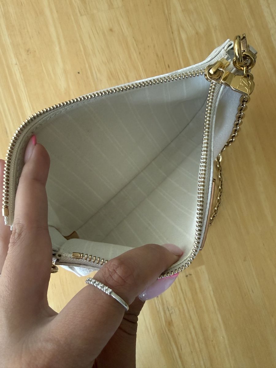 Louis Vuitton Taschen für Damen: Louis Vuitton Multi Pochette Accessoires The Pool Brume – Neu (gemäss Beschreibung) aus St. Gallen von azra_sadikov 3