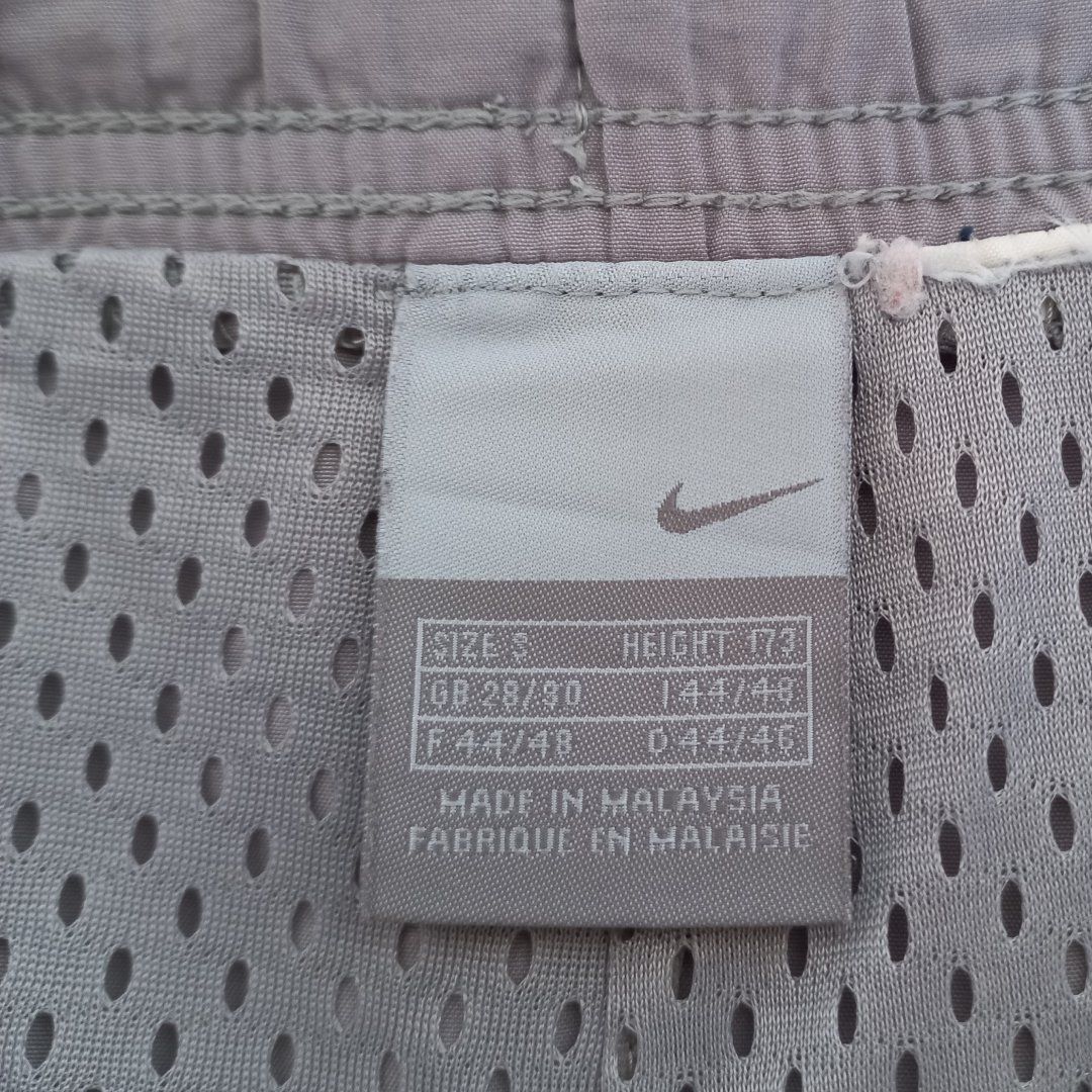 Nike Pantaloni: Vintage Nike Trackpant (S) – Usato da Chamoson venduto da Sapoloshop 4