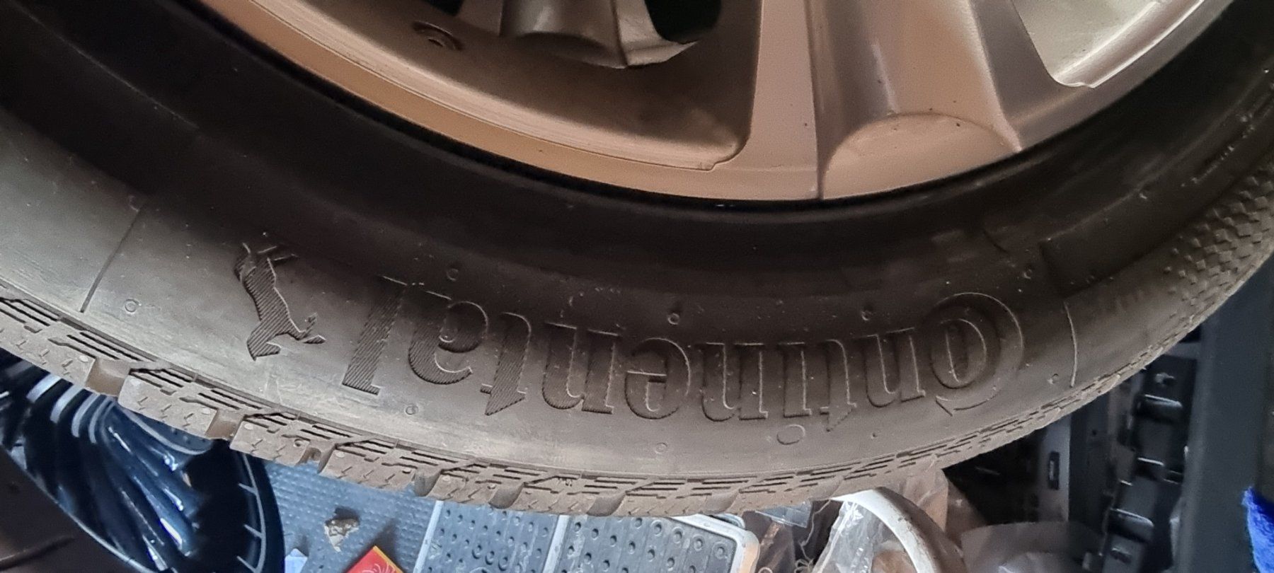 Continental Pneumatici & Ruote complete: Pneus 21" – Usato da Le Locle venduto da ser_99wz 1