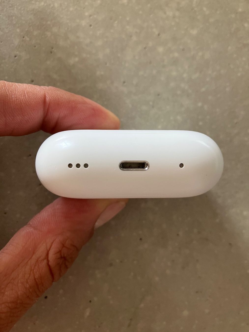 Apple Kopfhörer: APPLE Air Pods Pro 2 – Gebraucht aus Lausanne von mr.v 9