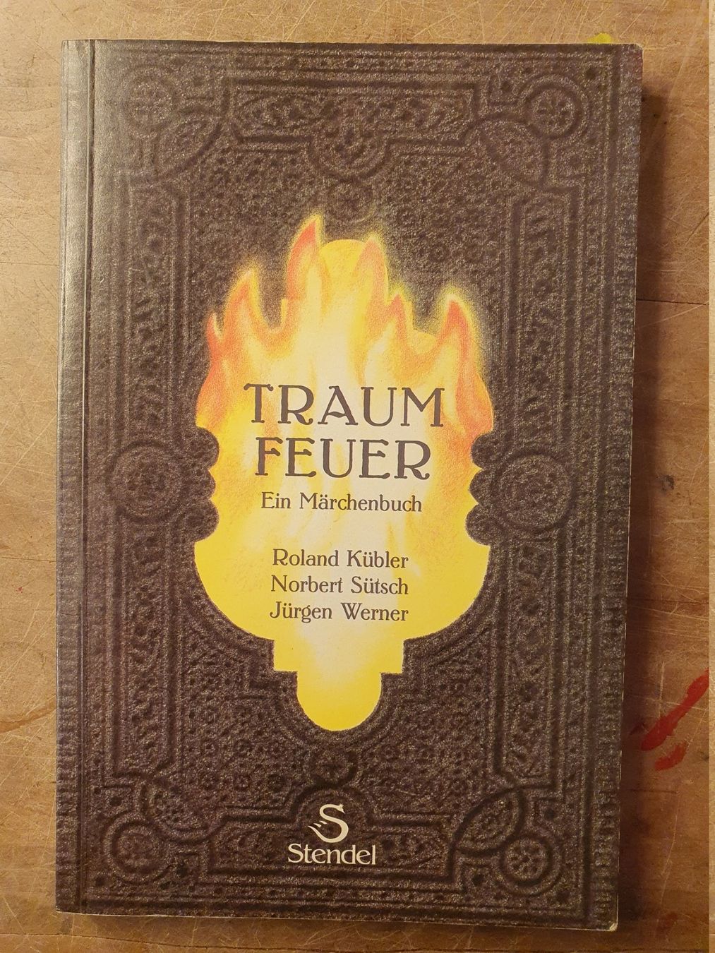 Libri: Traumfeuer - Ein Märchenbuch - Roman Kübler – Usato da Zürich venduto da loosebone