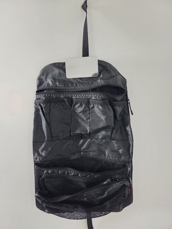 Praktische Kulturtasche von OCK, ideal für Reisen!