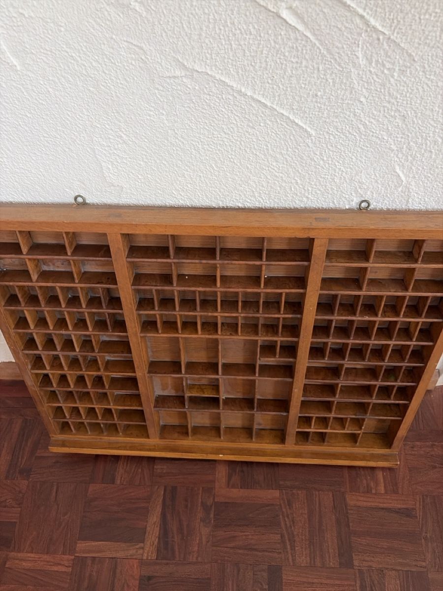 Holzartikel: Antiker Setzkasten – Gebraucht aus rütihof von finaldestination 1