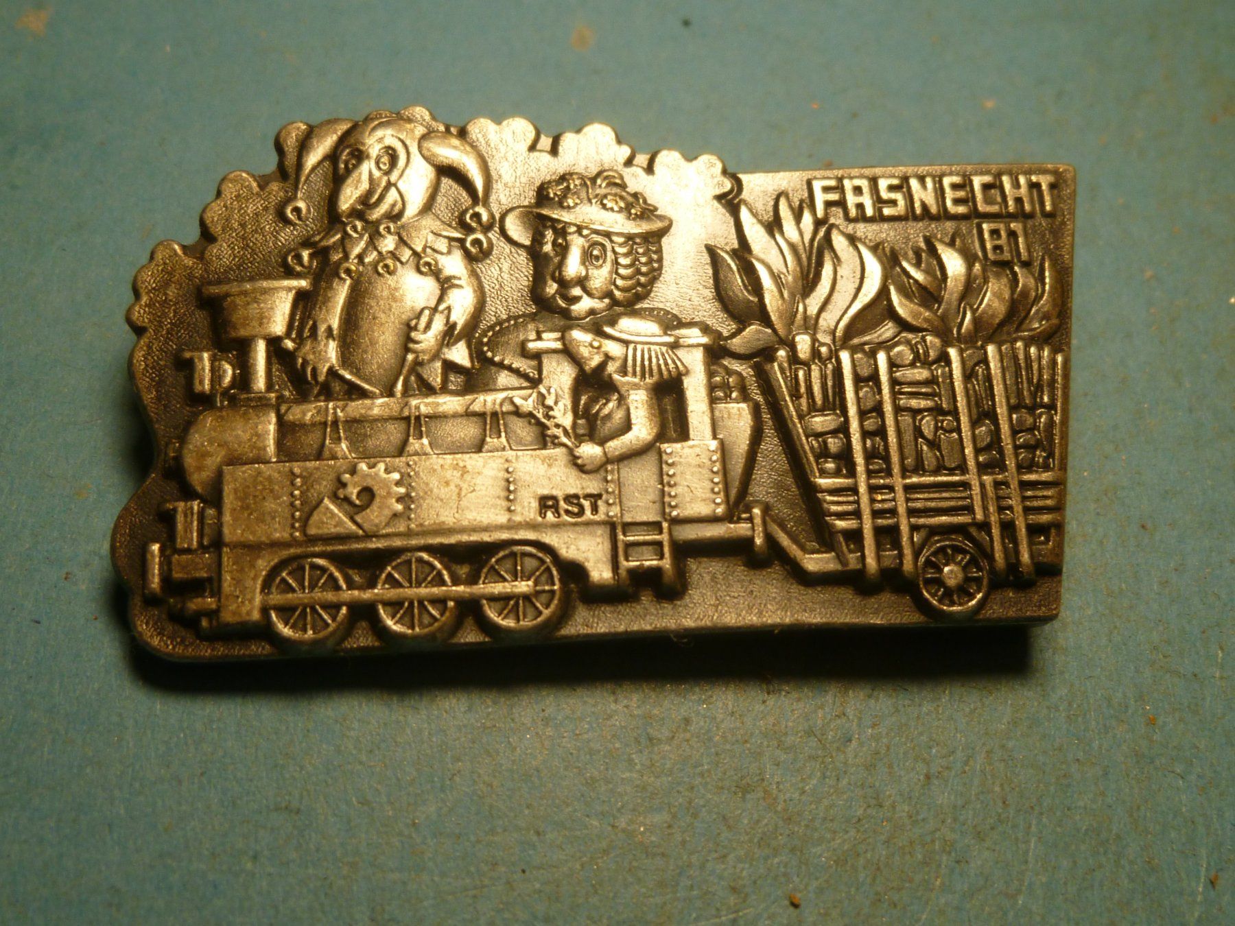 Plaketten & Abzeichen: LIESTAL 1981 SILBER – Gebraucht aus Ried (Muotathal) von Mandarin02