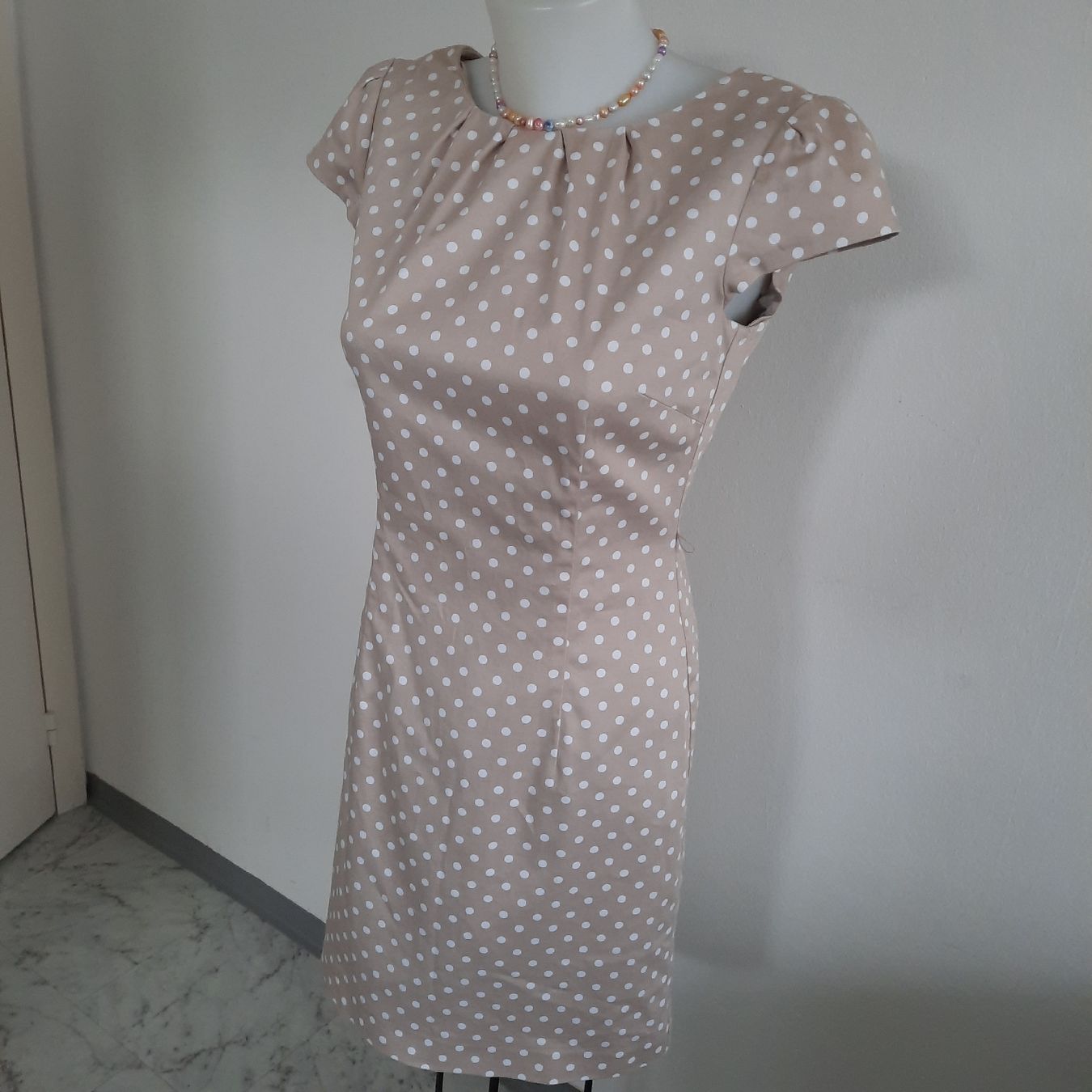Comma Robes: COMMA, SCHÖNES SOMMERKLEID, GR. 34 – D'occasion à Hinwil par Wuschi40 2