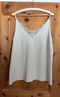 Sommerliches Top mit Spitze, NEU