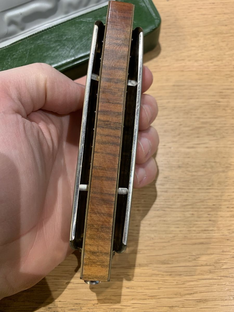 Hohner Strumenti musicali: Hohner Chromonica Mundharmonika - Vintage mit Etui! – Usato da Lyss venduto da nekoreh 2