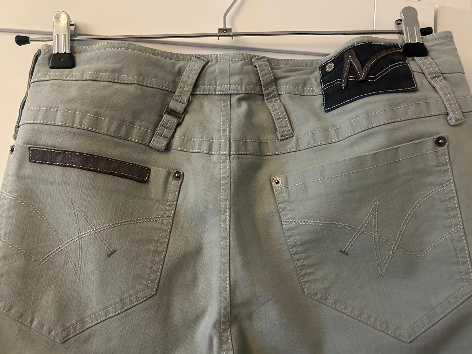 Nile Jeans: Damen Nile Jeans – Nuovo (secondo la descrizione) da Biel/Bienne venduto da MariMari05 2