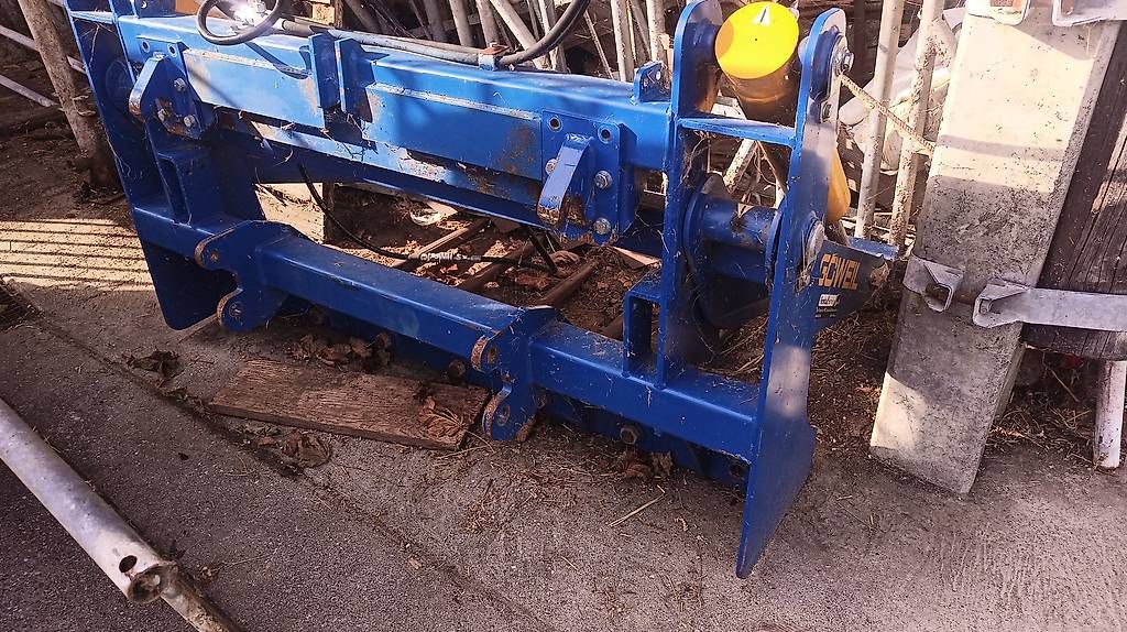 Alle Maschinen: Goeweil Ballenschneider – Gebraucht aus rumisberg von Rbergler 4