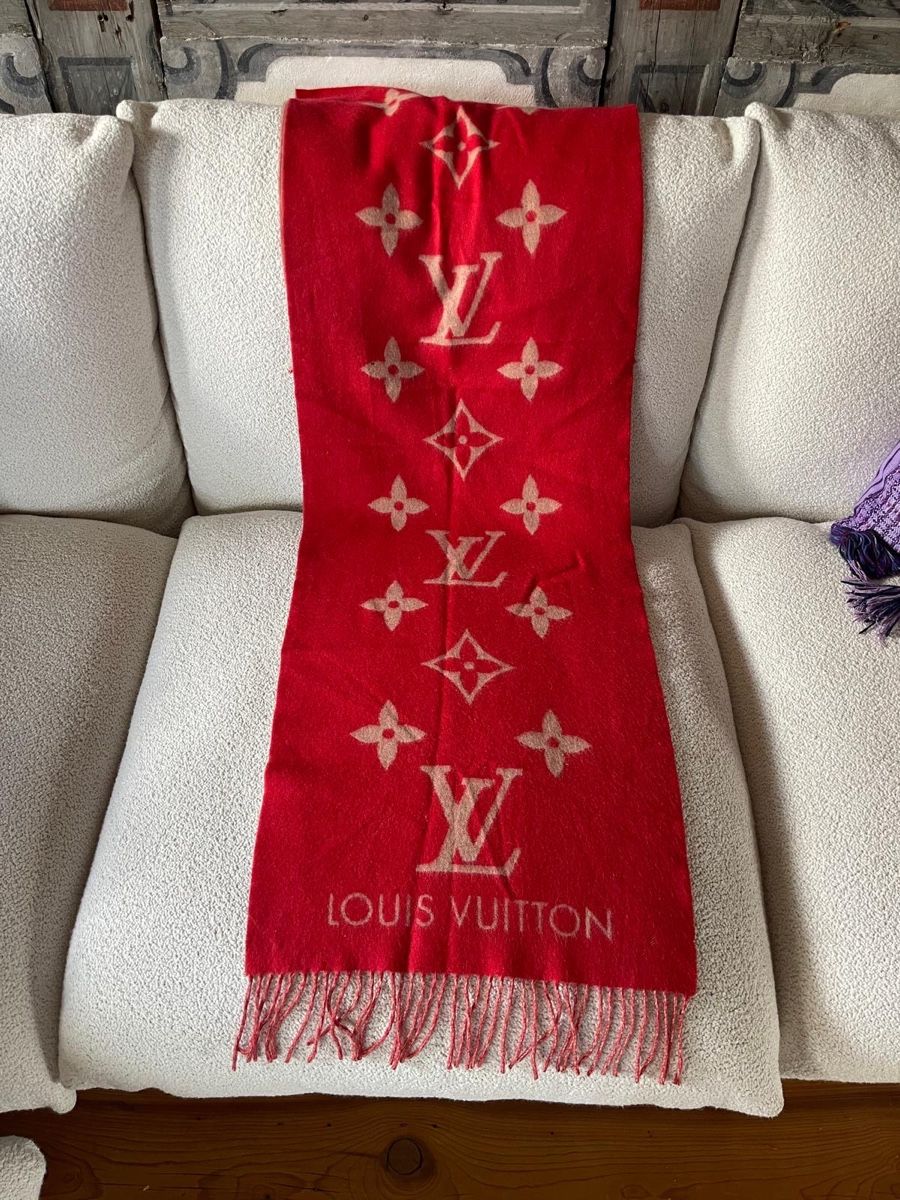 Foulards, Tücher & Schals: Louis Vuitton Schal original  – Gebraucht aus Zürich von GJR-photography
