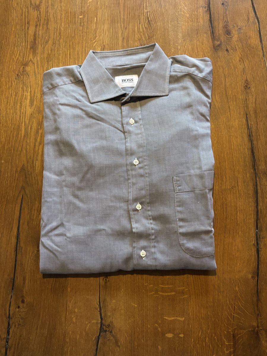 Camicie: Chemise Hugo Boss grise – Nuovo (secondo la descrizione) da Mont-sur-Lausanne venduto da ang_5wmc 3