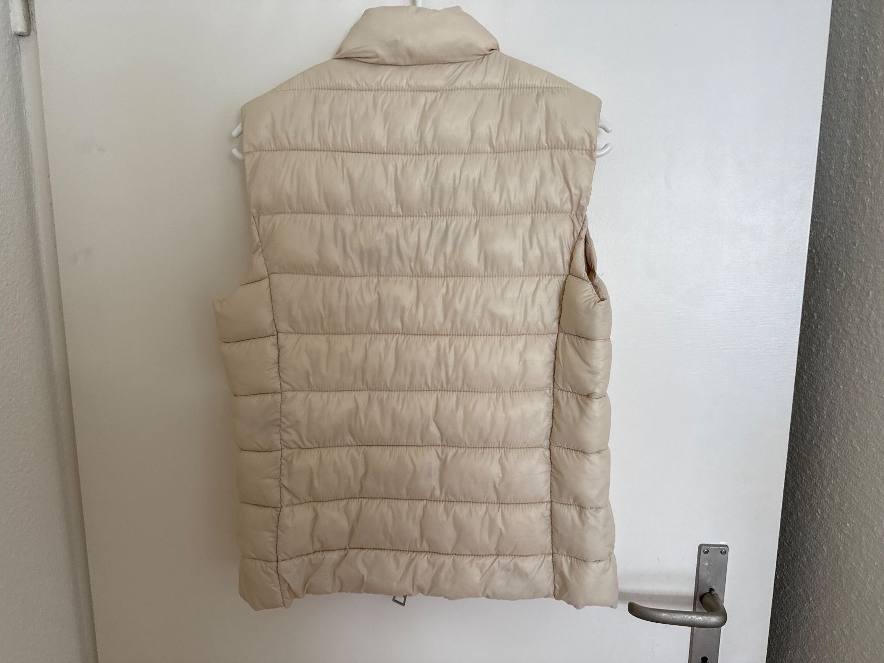 Mango Gilet & Giacche senza maniche: MANGO Steppweste EUR M – Usato da Horgen venduto da linuxrp 8