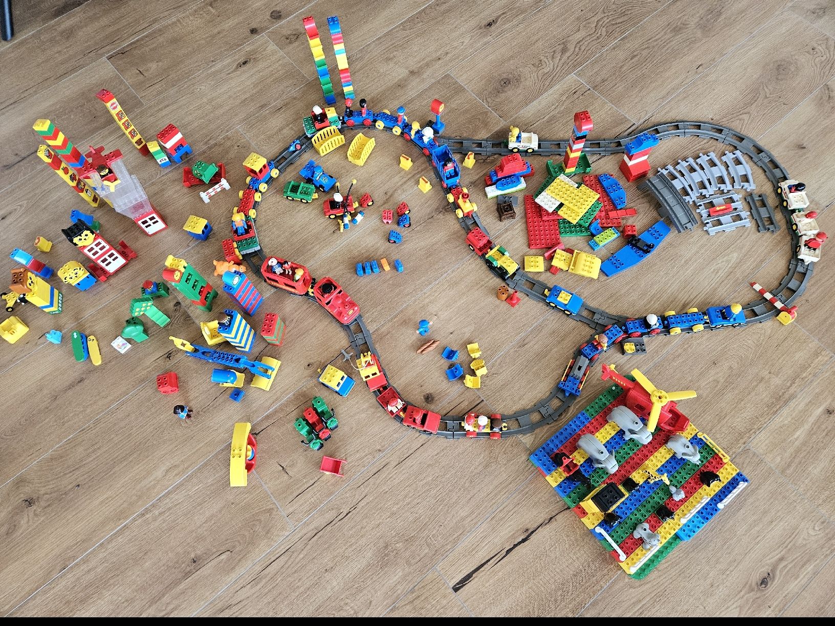 Giocattoli: Grosse Duplo Sammlung über total 10 kg – Usato da Lengnau AG venduto da Flims2 1