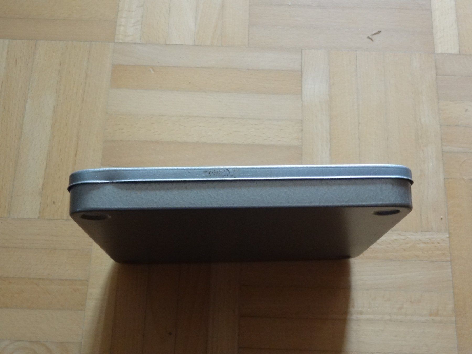 Barattoli: Filmdose metall 18cm quadratisch – Usato da Lausen venduto da somtech 3