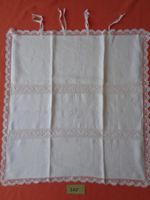 Kissenüberzug mit Klöppeleinsatz Vintage