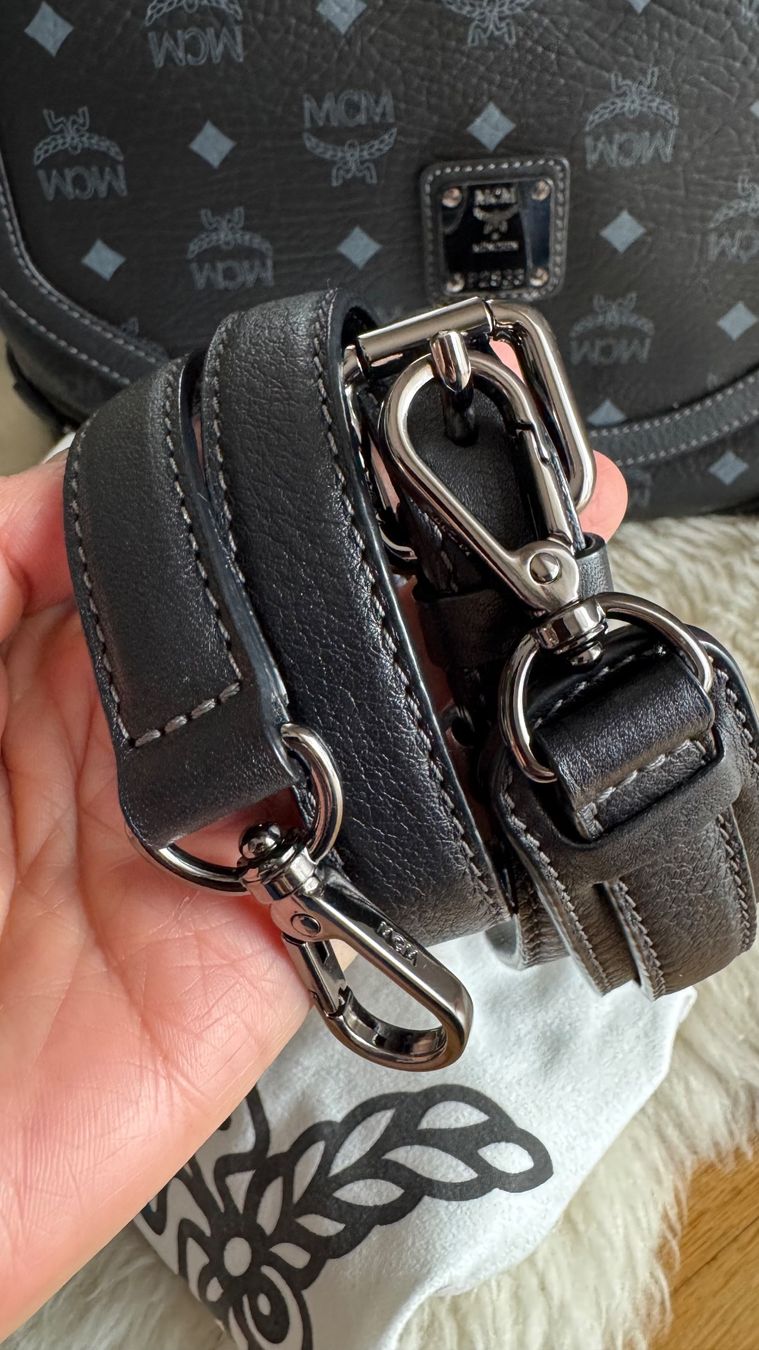 Mcm Borse da donna: MCM CROSSBODY – Nuovo (secondo la descrizione) da Glattbrugg venduto da Mini-mall 6