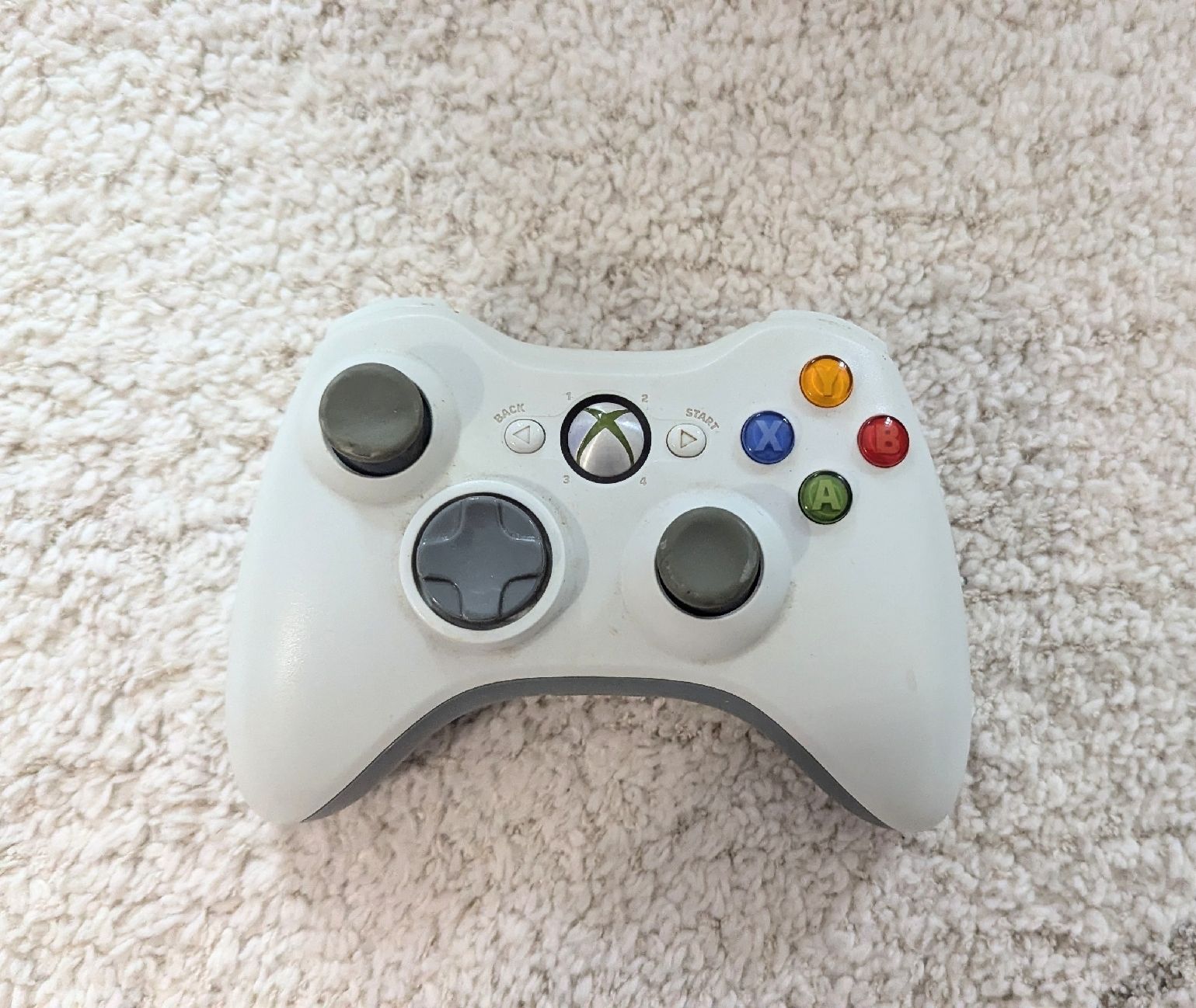 Microsoft Controller: Xbox 360 wireless controller – Usato da Basel venduto da mhg_99c6