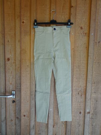 Beige Zara Hose / Jeggings beige mit Überzug Gr. XS - 250801