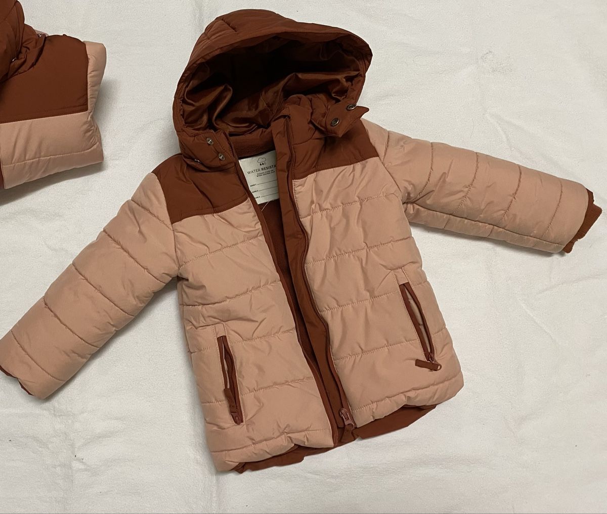 Vestes & Manteaux: Winterjacke in Grösse 98 – D'occasion à Sissach par SV-650