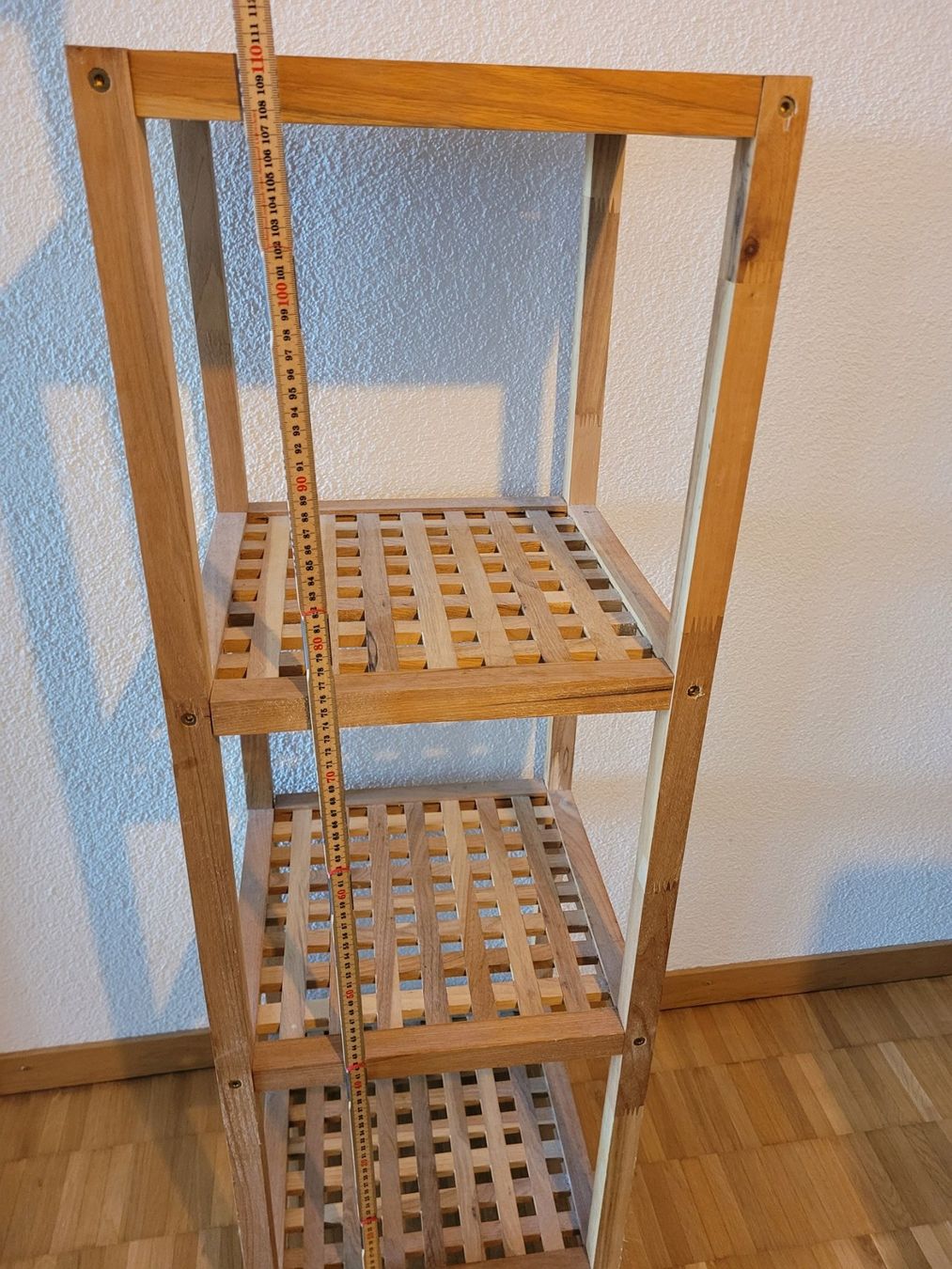 Regale: Nussbaumregal NP CHF 175.00 – Gebraucht aus Winterthur von Nutzen_statt_weg1