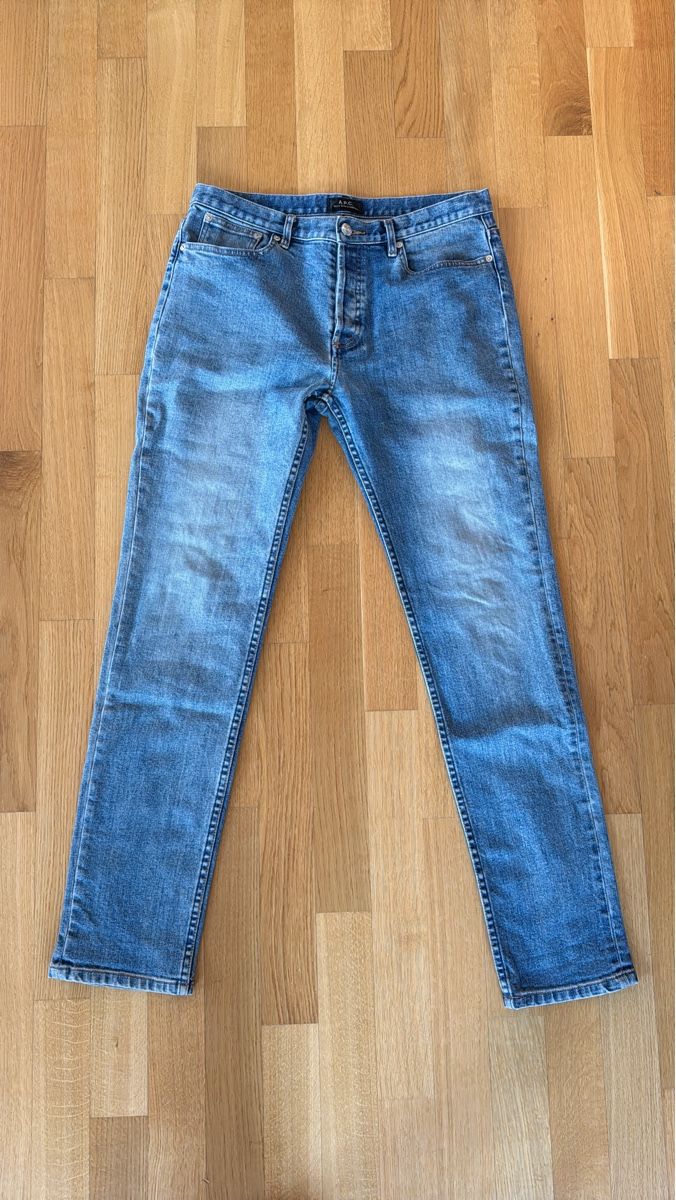 Apc Jeans: A.P.C Jeans - Grösse 32 - Hellblau - Neuwertig! – Nuovo (secondo la descrizione) da Zürich venduto da L_12